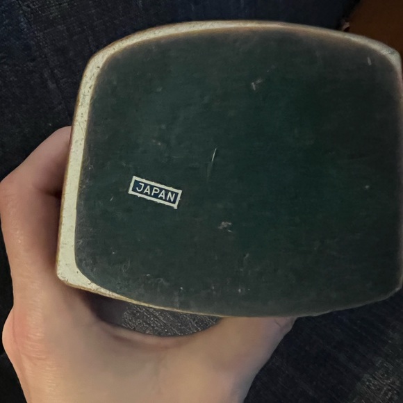 Vintage Hawaiian lady head with silk flower - Picture 4 of 6